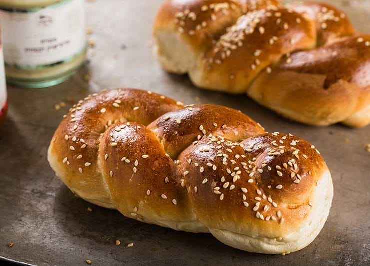 לחמניה קלועה