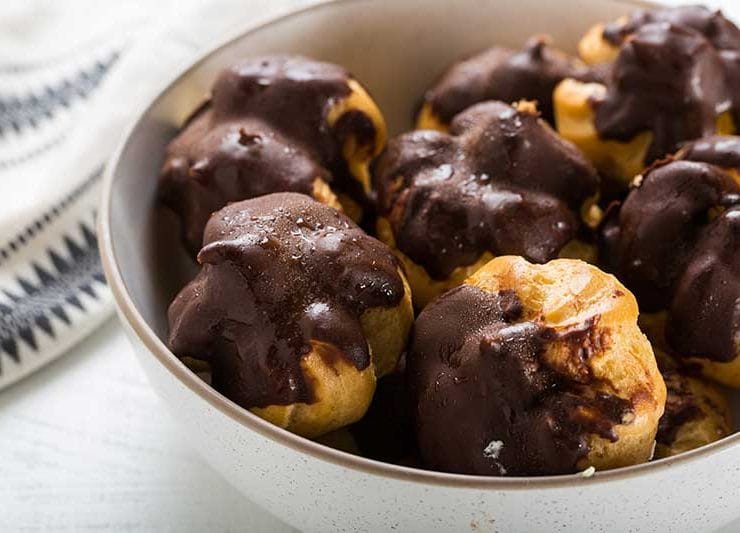 פחזניות חלבי עם שוקולד