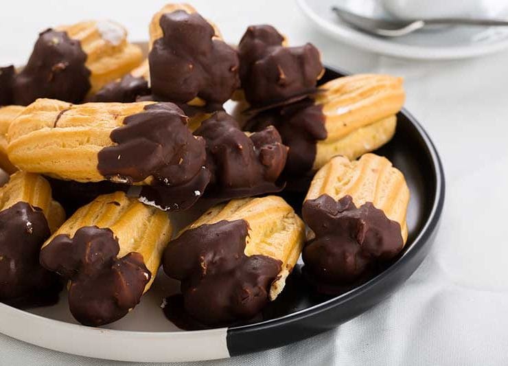 פחזניות פרווה